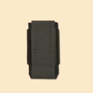 Pistol magazine pouch in ranger green.